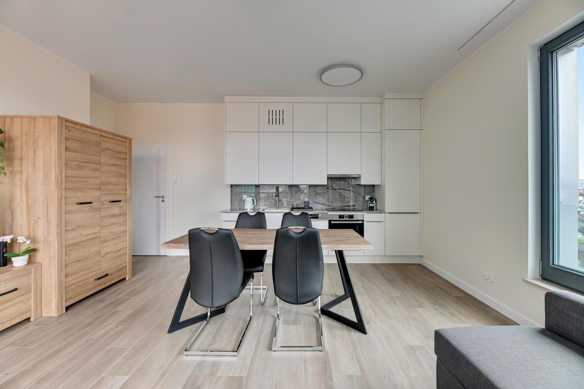 Blue Mandarin Riverside グダニスク 部屋 写真